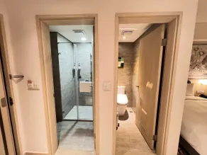 Two Tails Hotel Taipei - Bathroom