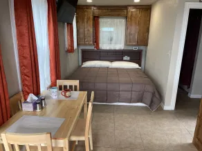 Lodge on Lake Godstone - Zimmer