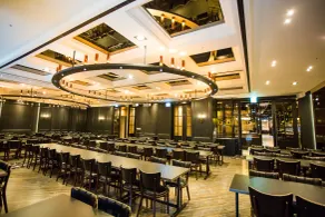 J Square Hotel and Wedding - Restaurant