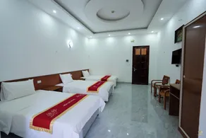 Hoa Sim Hotel LS - by BAY LUXURY - Chambre