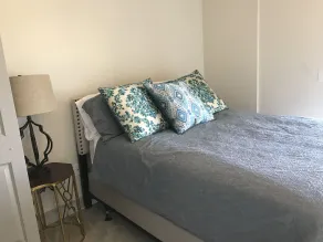 MAJA Group Apartments at Nouvelle - Room