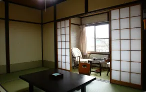 Hidatakayama Futarishizuka Hakuun - Chambre