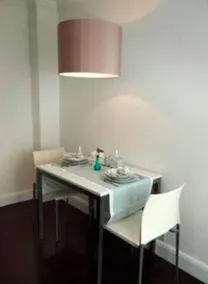 SUITES LONDRES 212 - Room
