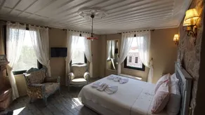 Fikretbey Konağı - Room