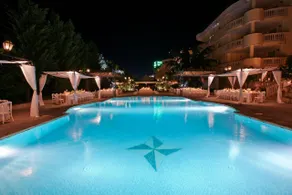 Grand Hotel Vanvitelli - Pool