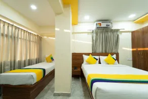 Itsy Hotels Anand Executive, Near Amanora - Chambre