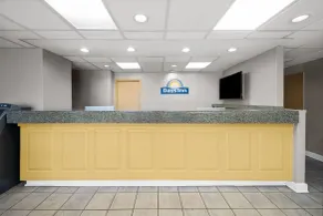 Days Inn by Wyndham Norfolk Airport - Vestíbulo