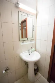 Hotel Euphoria - Bathroom