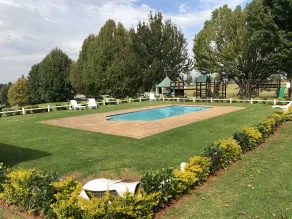 St Ives Midlands - Pool