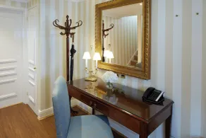 Cheval Thorney Court at Hyde Park - Rezeption