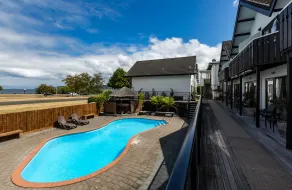 Le Chalet Suisse Motel Taupo - Piscine