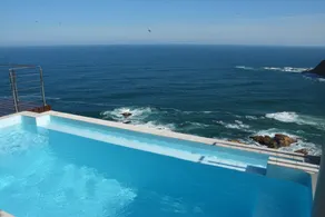 Head over Hills - Pool