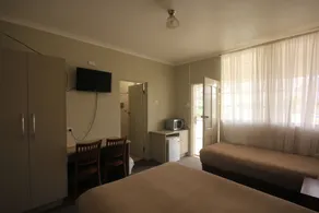 Aromet Motor Inn - Zimmer