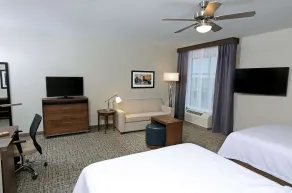 Homewood Suites by Hilton West Fargo Sanford Medical Center - Habitación