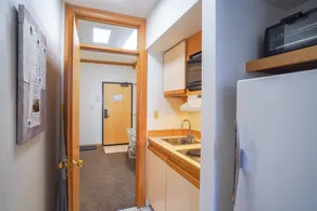 Newly Updated Cozy Escape Close to Ski Lifts - Interiör
