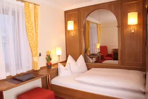 Hotel am Schlosspark Zum Kurfürst - Room