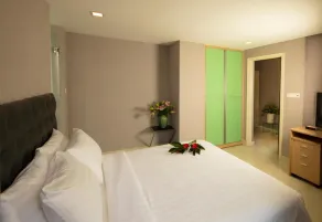 Collection O Sunshine Garden Hotel - Near SECC - Chambre