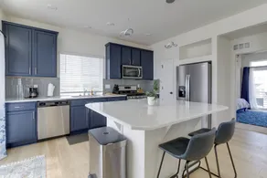 Unwind & Explore the City! Convenient Aurora Home - Interiør