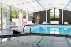 Hôtel Lancelot & Spa - Domaine du Roi Arthur - Pool
