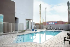 Courtyard by Marriott Mesa at Wrigleyville West - Piscine