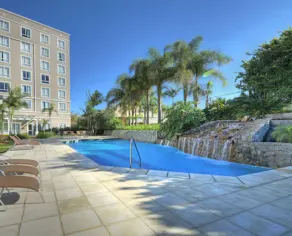 Hotel Deville Prime Porto Alegre - Pool