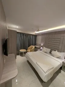 Hotel Kurla Suites - Zimmer