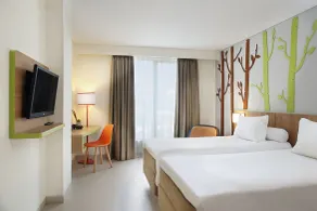 Grand Livio Kuta Hotel - Room
