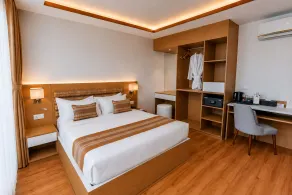 Hotel Balcony House - Zimmer