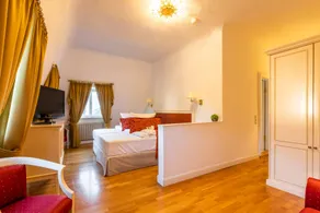 Schlosshotel Bad Neustadt - Room