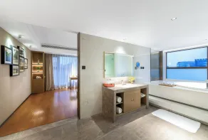Chengdu Yueming Hotel,2-min walk to metro,Close to Kuanzhai Alley and Jinsha Site Museum, International Traveler Friendly,Free self-service laundry&coffee, Free Chengdu snacks& Chinese tea,Free high-speed WIFI,Free travel consulting service - Chambre
