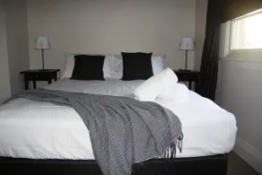 Victoria Street Apartments - Room
