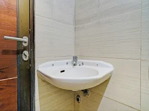 OYO Life 93065 Apartemen Gateway Pasteur By Glory Rent - Badezimmer