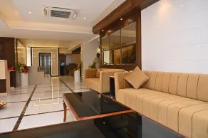 HOTEL DOLPHIN GRAND  - Reception