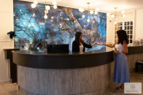 May Beach Hotel - Réception
