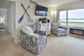 Waterfront East China Home w/ Dock & Patio! - Innenbereich