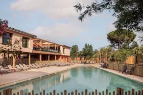 Blendin Retreat Agde - Pool