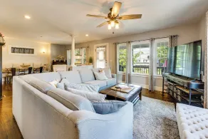 Convenient, Cozy Home: Porches, Fire Pit, Office - Interiør