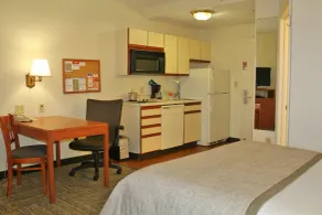 Candlewood Suites Syracuse-Airport by IHG - Chambre