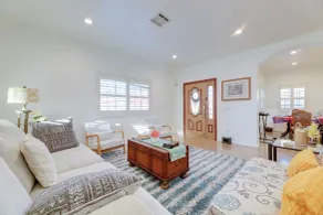 Great Location & Free Extras! Bellflower Stay - Innvendig
