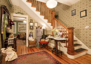 The Alling House - Réception