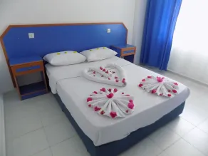 Dilhan Hotel - Room