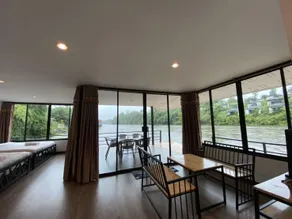 Riverside Hill Resort and Restaurant - Vistas desde la habitación