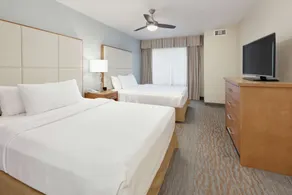 Homewood Suites by Hilton San Diego-Del Mar - Chambre
