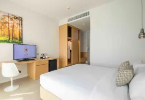 Eastin Thana City Golf Resort Bangkok Free Scheduled Shuttle from Hotel to Suvarnabhumi Airport - Chambre