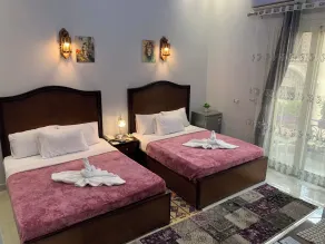 Crown Hotel  - Camera