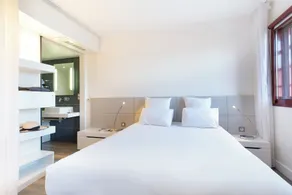Novotel Suites Perpignan Centre - Grandes Suites & Confort Centre-Ville - Room