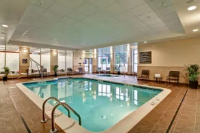 Hilton Garden Inn Woodbridge - Piscine