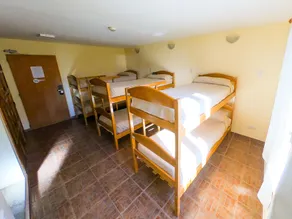 Hostel Pioneros del Valle - Zimmer