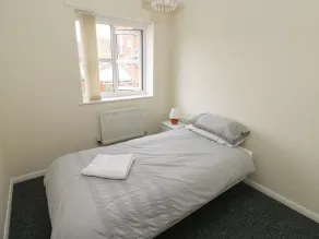 21 Heol Gylfinir - Chambre