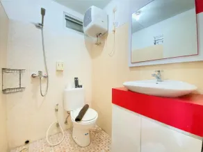 Modern Designed 2Br At Suites @Metro Apartment - Salle de bain